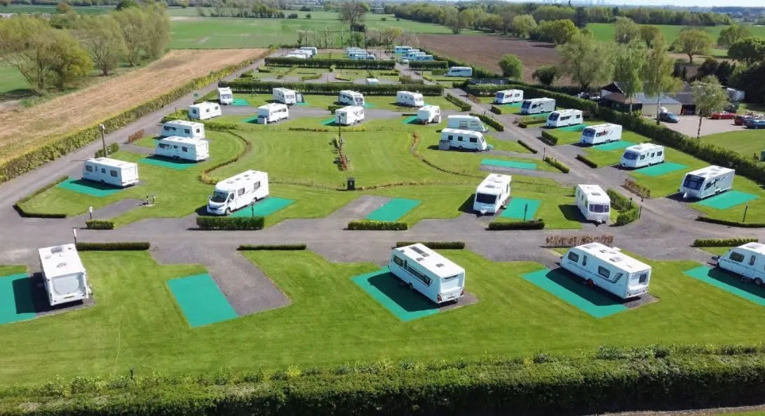 Overview of the pitches with hard standings and awning bays